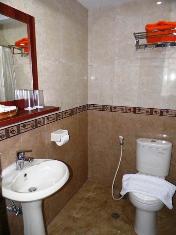 Maranatha Grand Hotel Jogyakarta Pokój zdjęcie