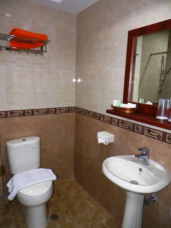 Maranatha Grand Hotel Jogyakarta Zewnętrze zdjęcie